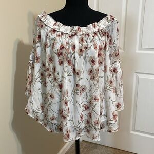 Lucky Brand. Size L. Off the shoulder floral blouse. Great condition!